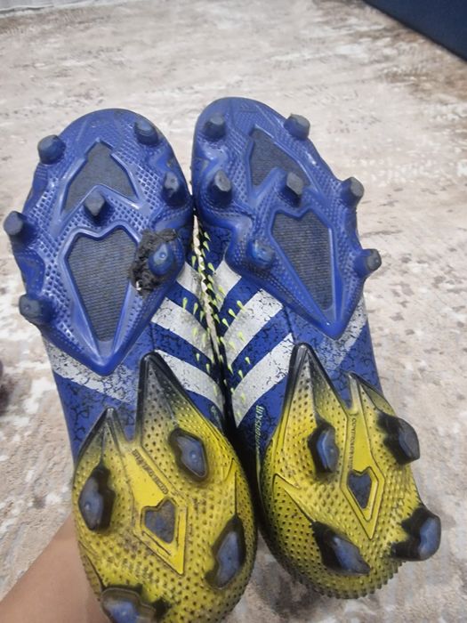 Бутсы адидас жаксы