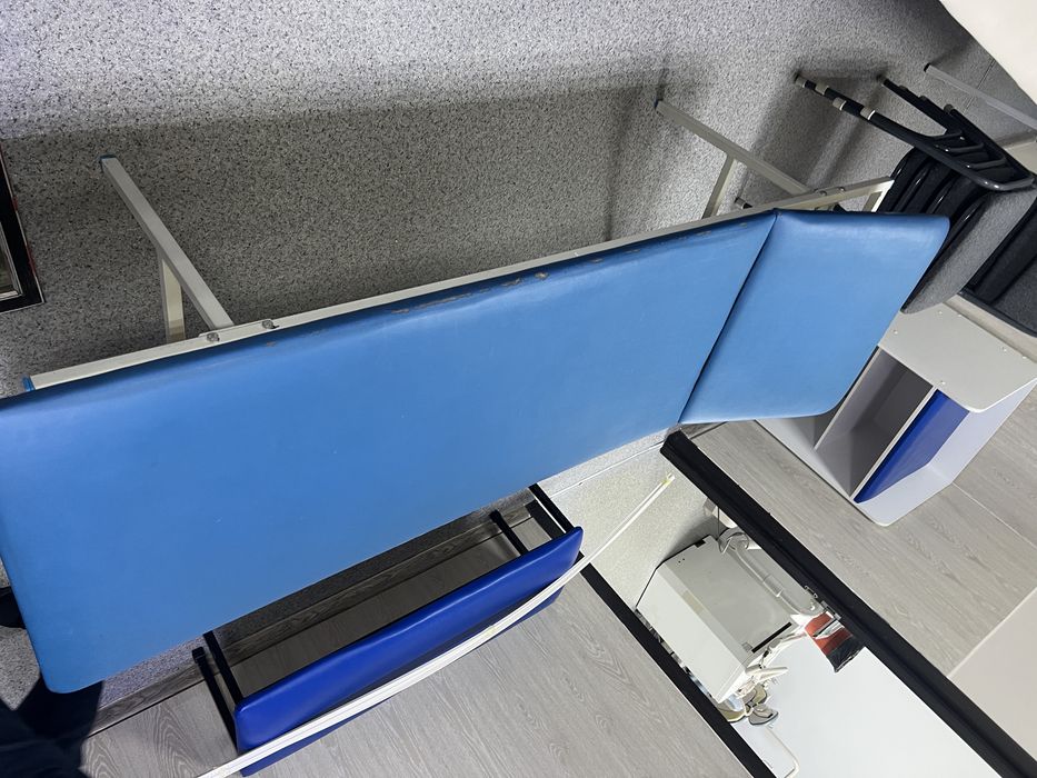 Кушетка медицинская