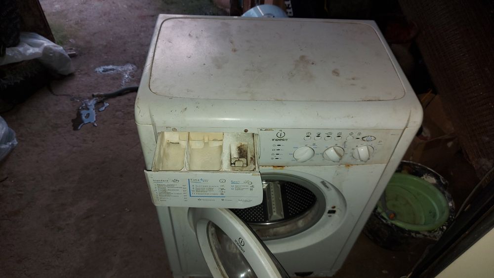 Продам машинку на запчасти