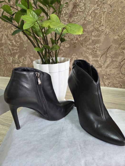 Ботильоны кожаные