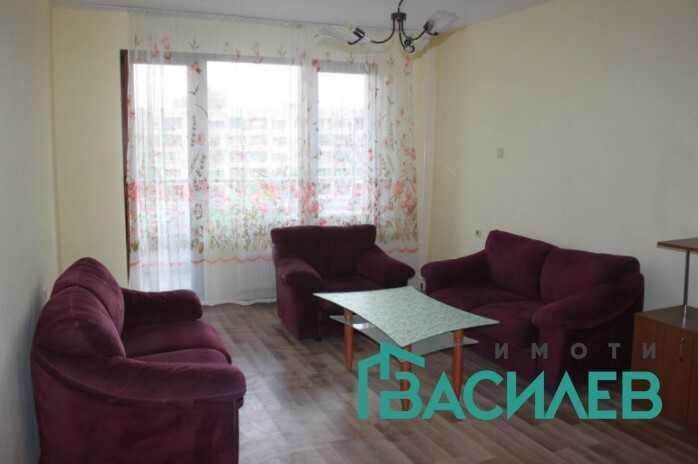 Дава се под наем Тристаен апартамент в София, Център - 82 кв.м за 615 € - Снимка #2