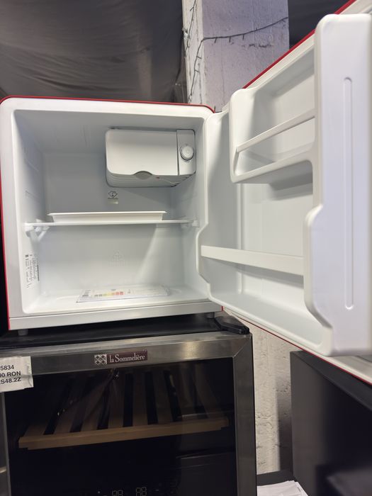 Mini-frigider retrò RCD50RE2EURT COMFEE