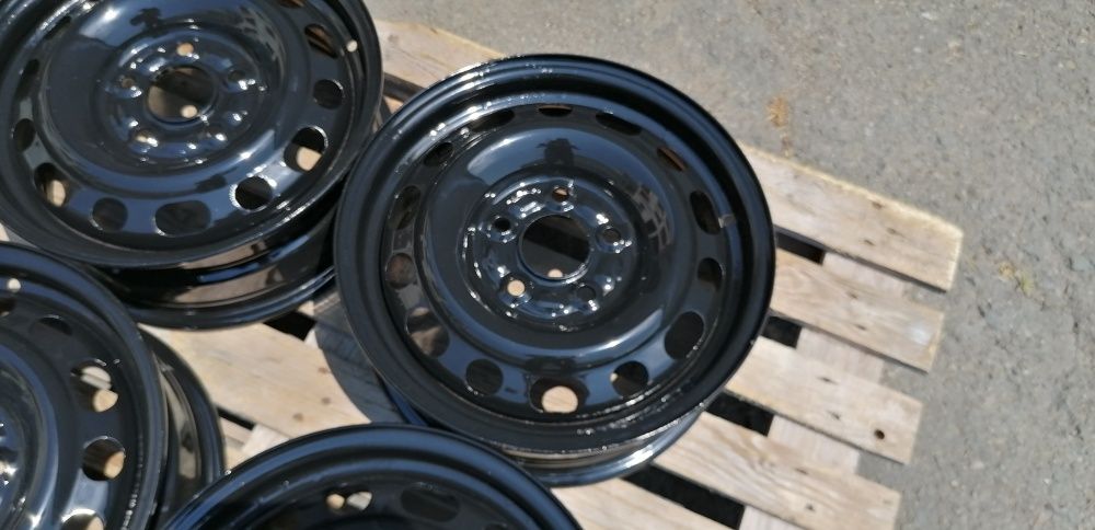 15 цола 5 х 114,3 мм Мазда / Кия / Хюндай - 6 Инча / ЕТ 52,5