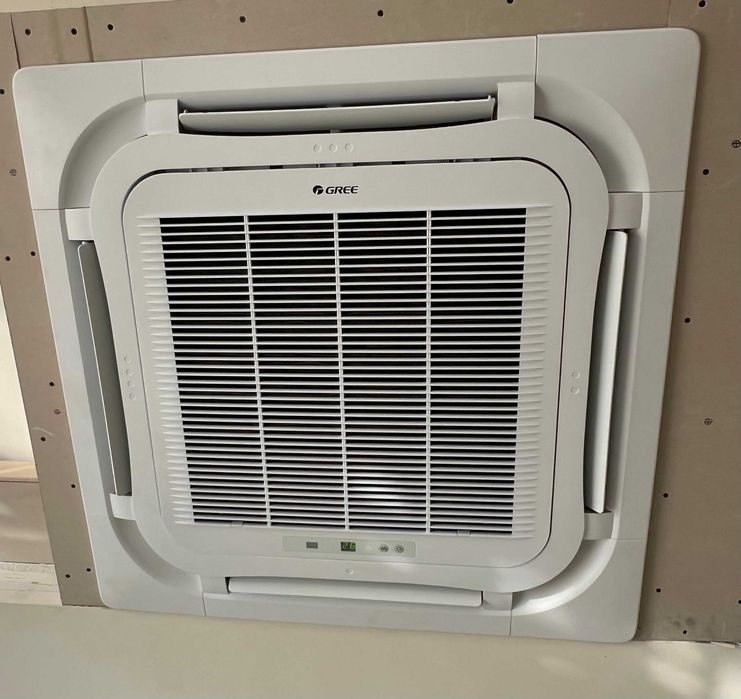 GREE-24 Inverter б/у с гарантией 1 год кассетный кондиционер