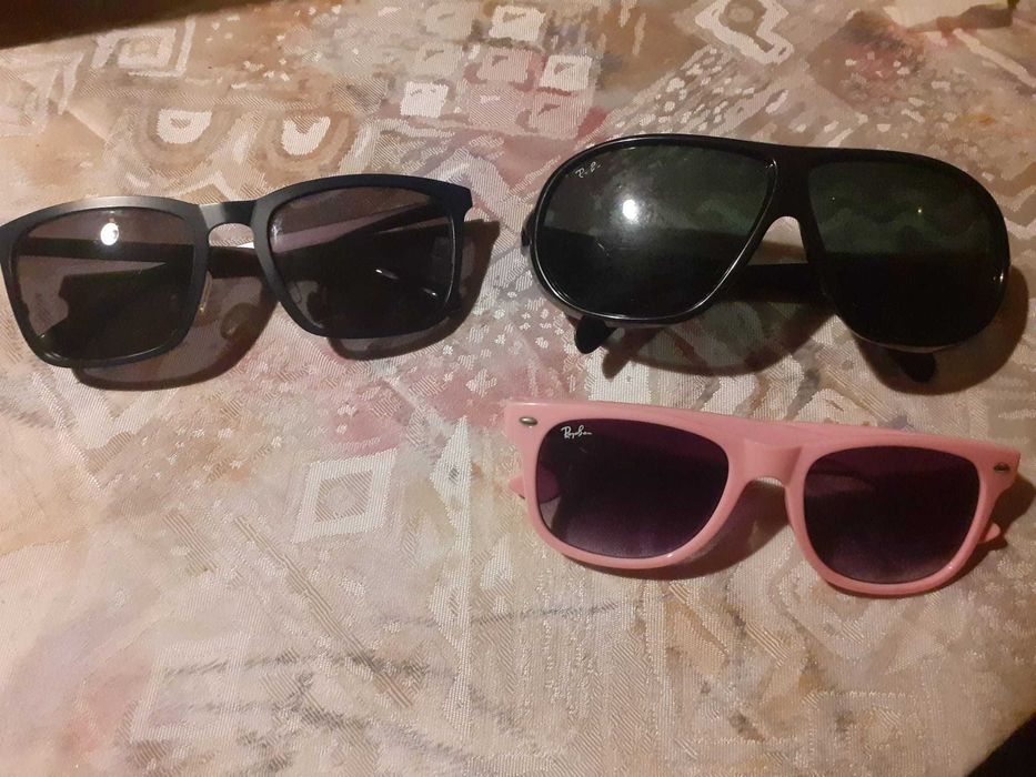 Ochelari Ray-Ban si Guess