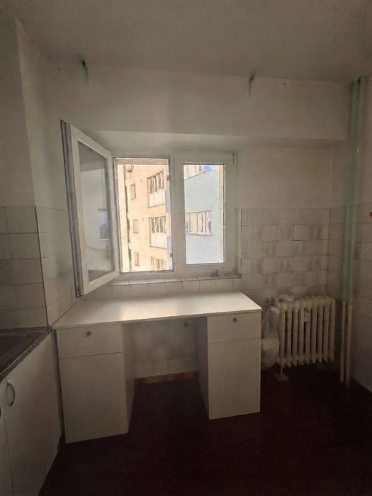 Inchiriere apartament 3 camere