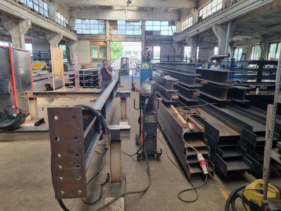 Hale metalice/Structuri metalice grele