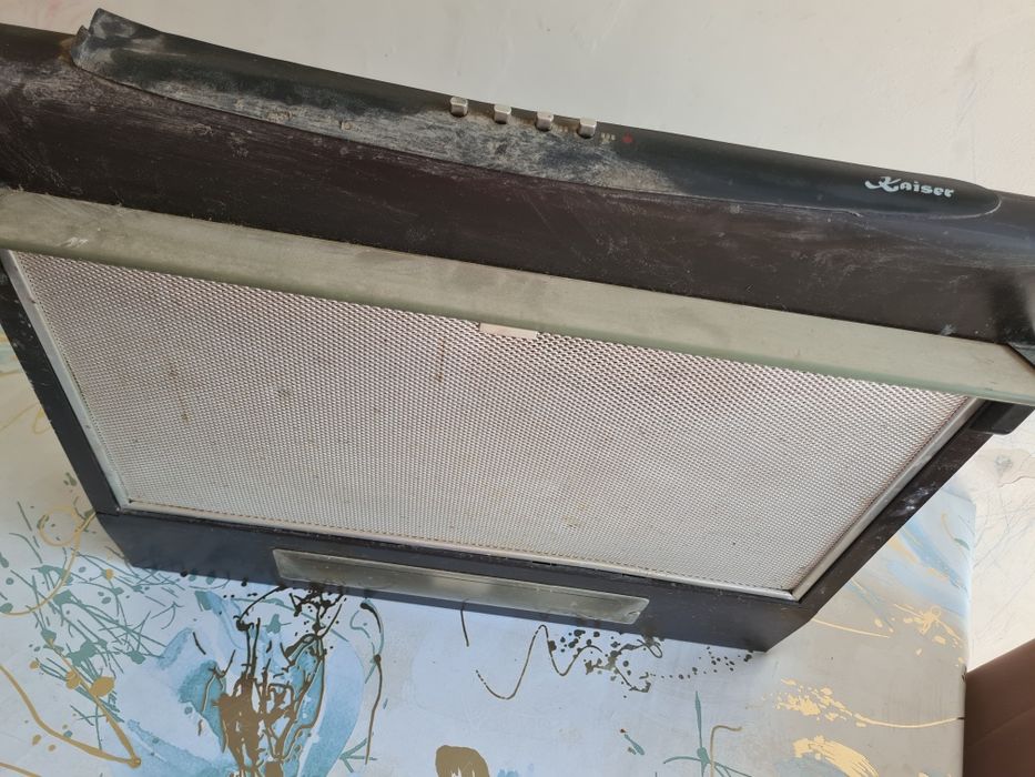 Продам вытяжку на кухню