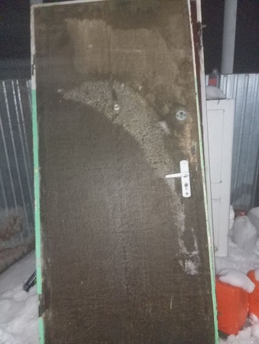 Продам входные двери