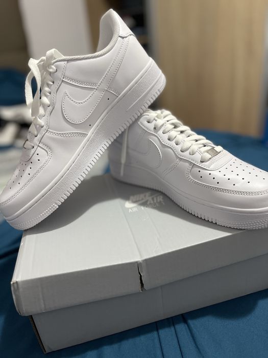 Adidasi Nike AIR FORCE 1