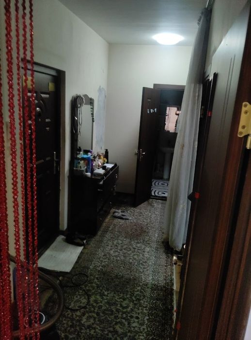 2-хонали Уй сотилади!Метро ёнида