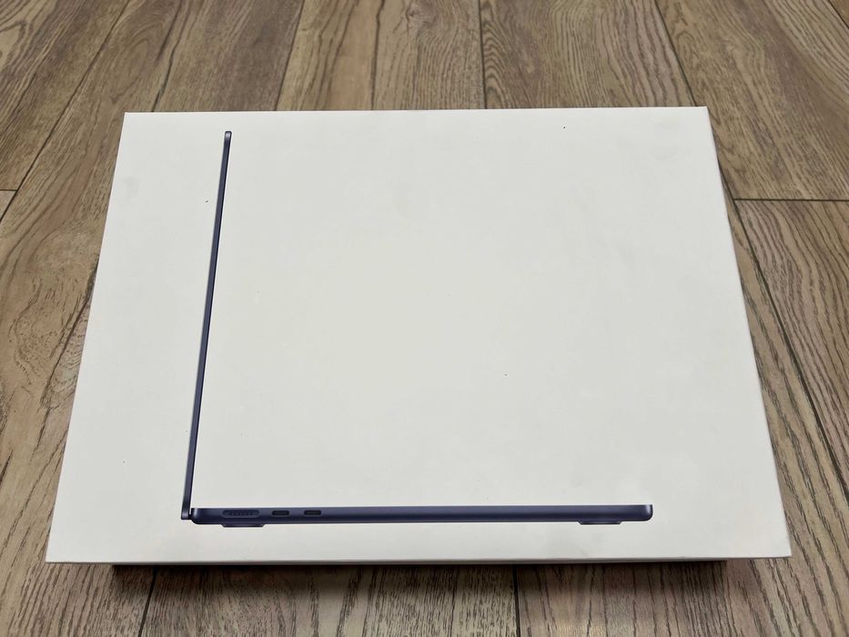 MacBook Air 13inch M4 16/256 - НОВЫЙ!!!