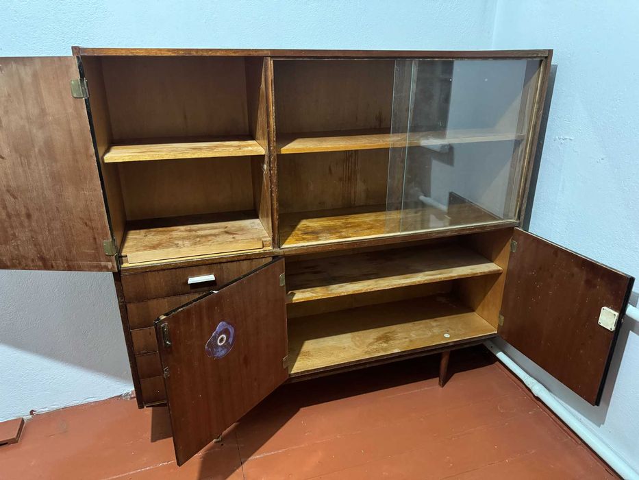 Универсальный шкаф!