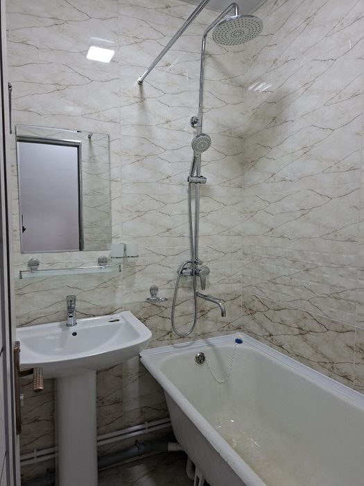 Сдаётся своя квартира Чирчик 8 микрорайон 2/3/4 новый ремонт