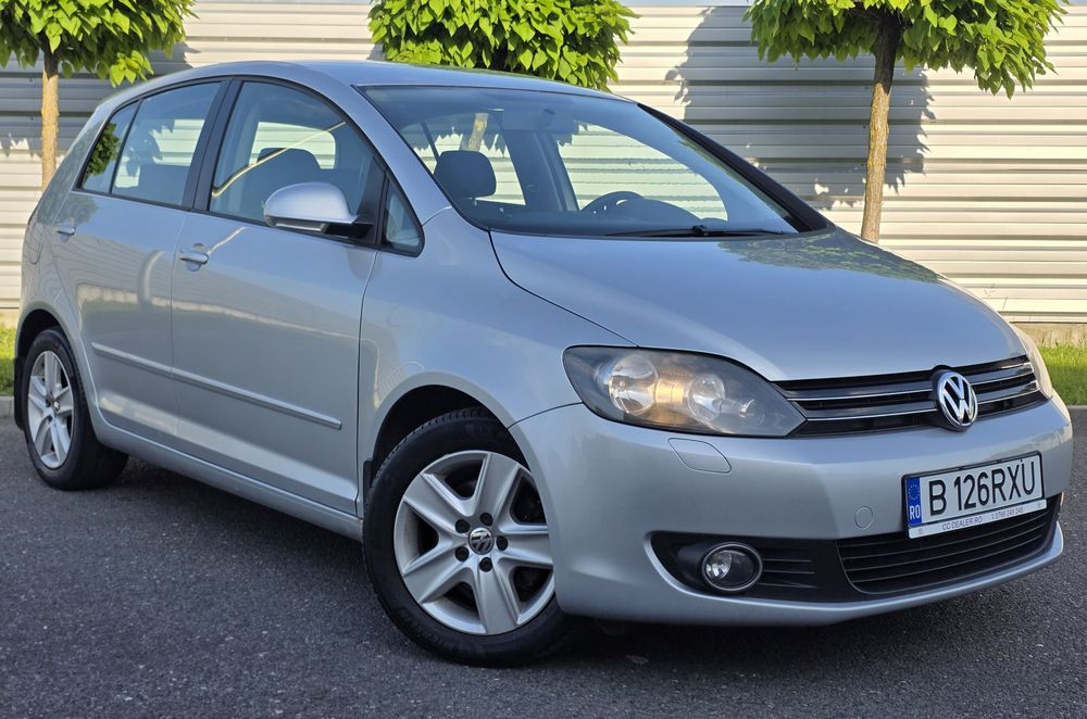 VOLKSWAGEN Golf Plus