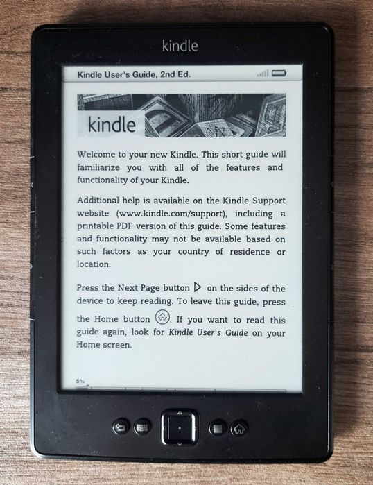 Amazon Kindle 4th Generation - eBook Reader