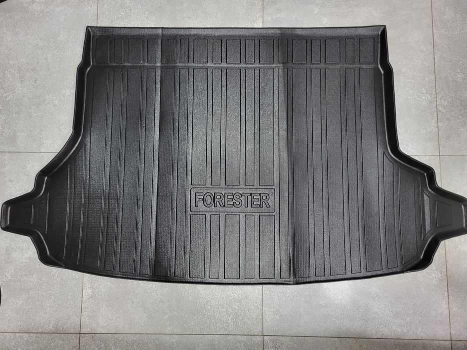 Subaru коврики в багажник