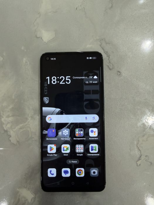 продам телефон Oppo Reno6