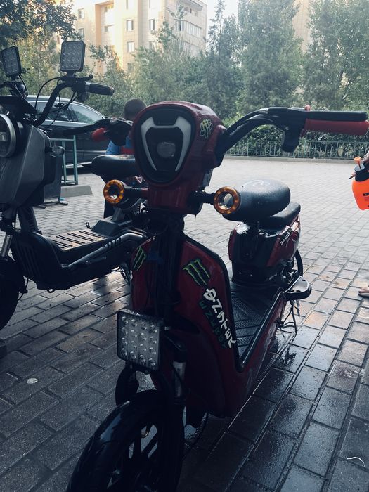 Продаю мопед  в идиальном состояние