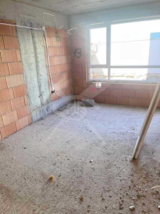 Продава се Двустаен апартамент в Бургас, Славейков - 62 кв.м за 1130 €/кв.м - Снимка #2