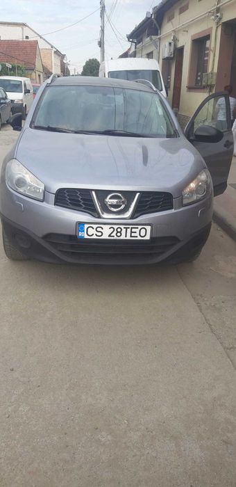 Nissan  quasquai