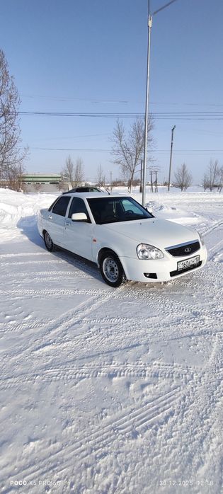 Продам приору 2 2013 года