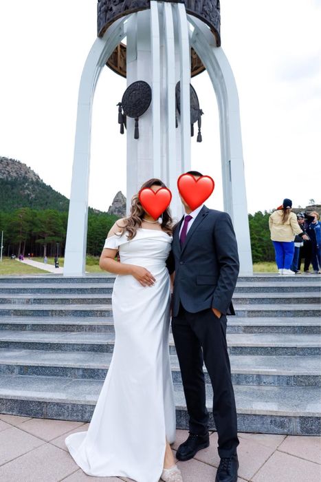 Продается свадебный платье