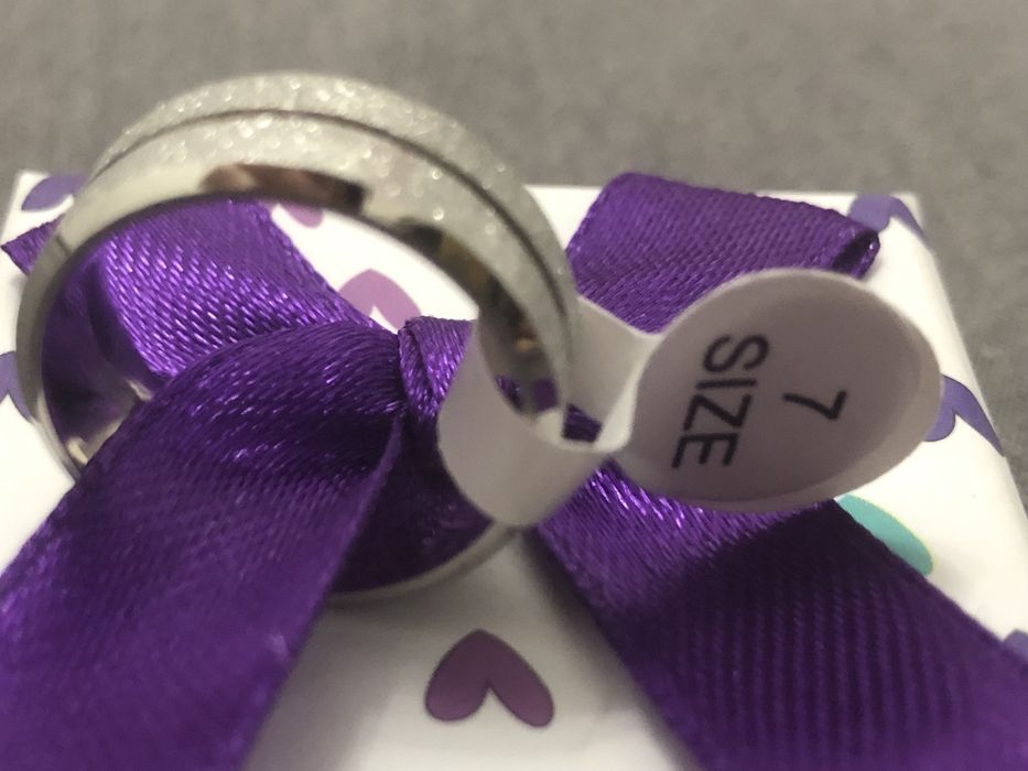 Стоманен пръстен-халка