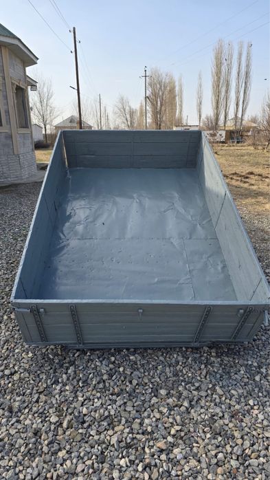 Прицеп сатылады.