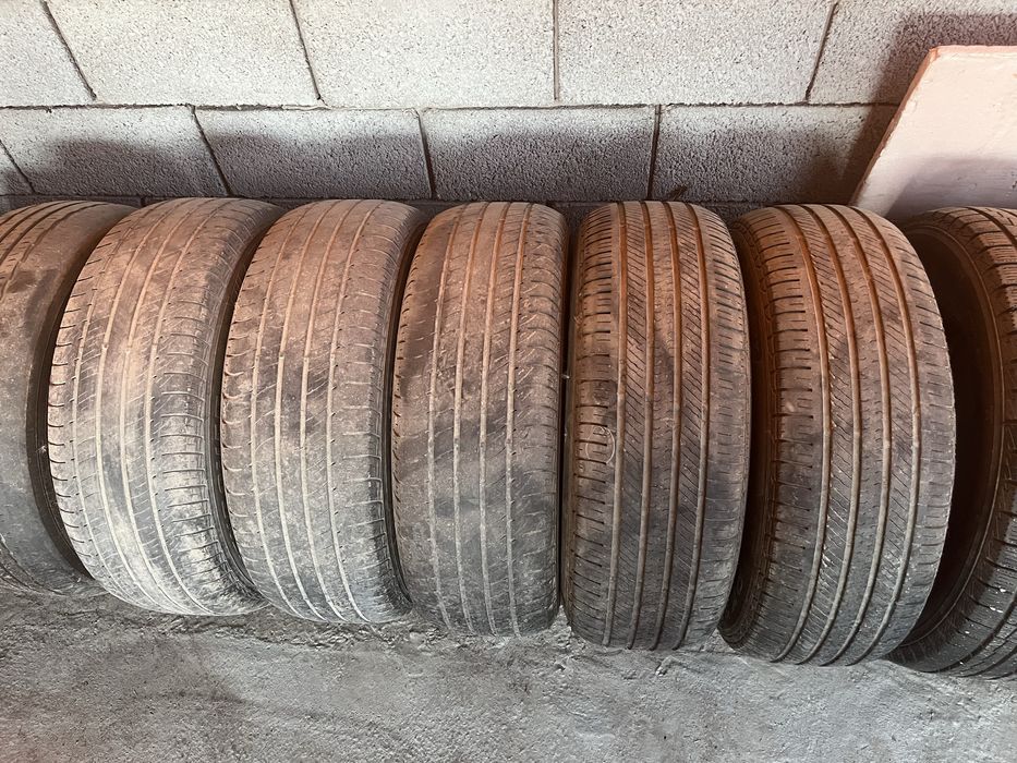Продам шины 235/70/16