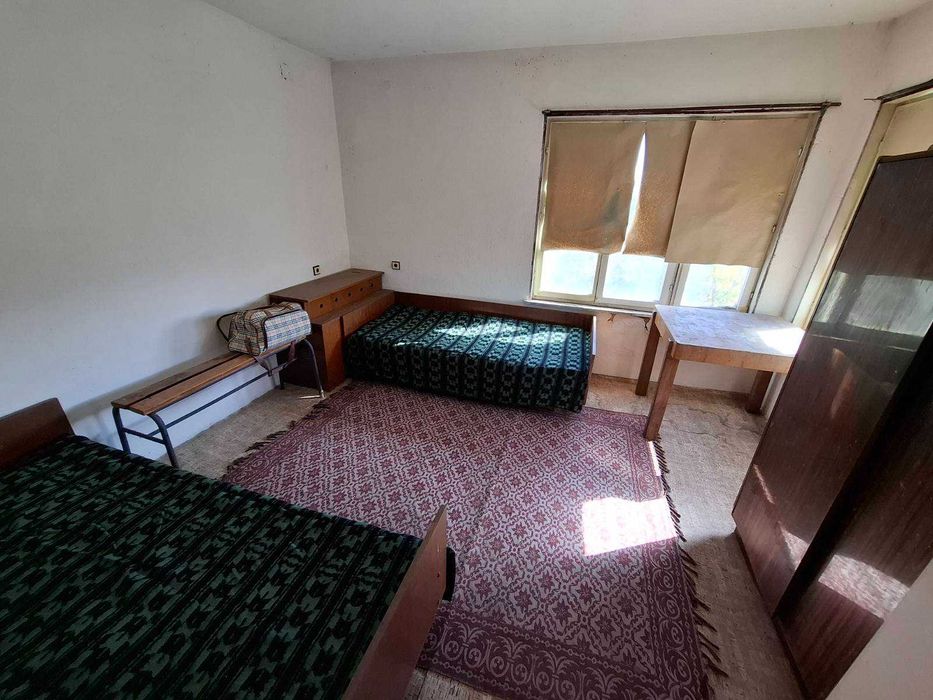 Къща в село Дълбоки