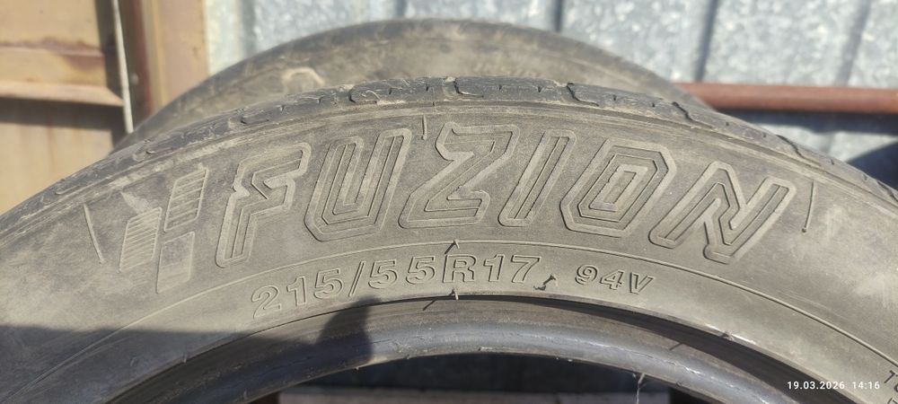 Летние шины 215/55/17