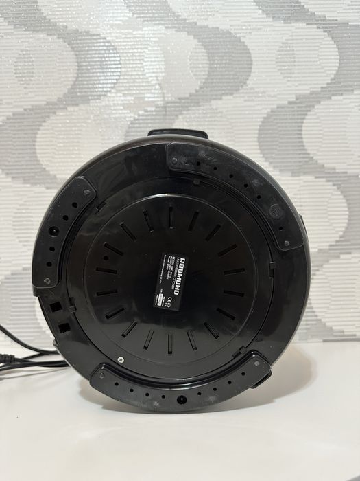 Мультиварка Redmond Редмонд