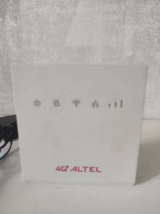 Фирменный 4g роутер Altel