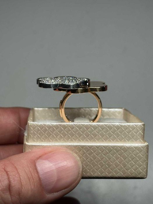 INEL AUR Roz si Alb 18K + 136 Diamante Top = 2CT - Firma ROBOTTI - 22g
