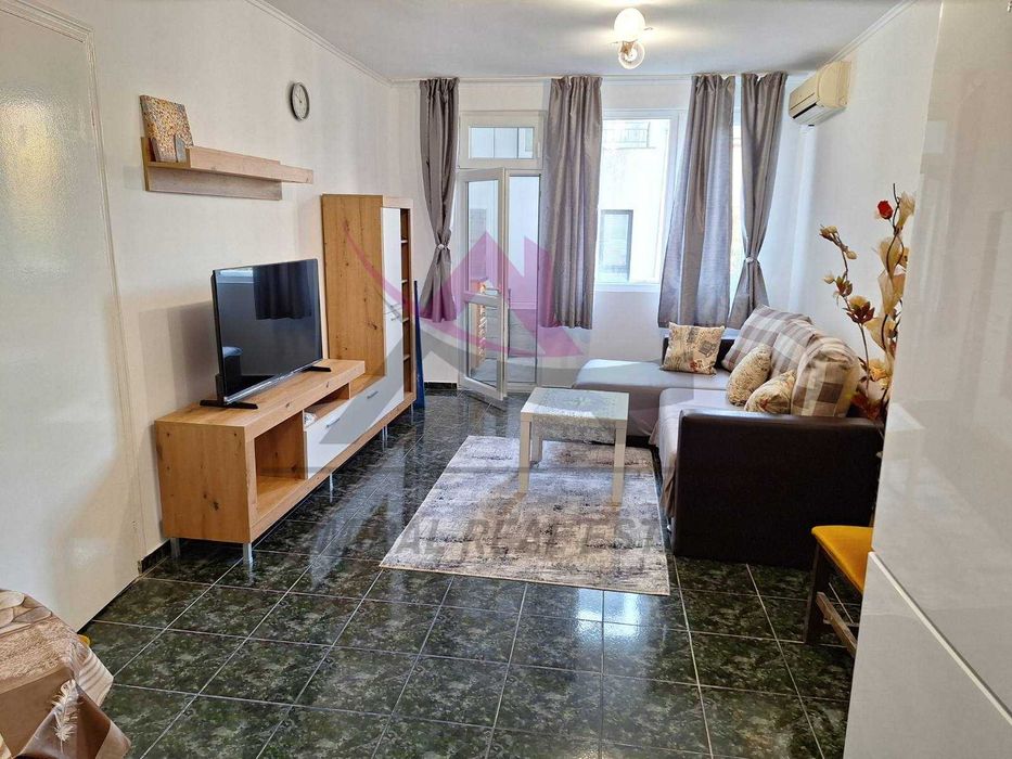 Дава се под наем Тристаен апартамент в Варна, Колхозен пазар - 59 кв.м за 600 € - Снимка #1