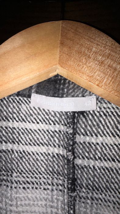 Сив елек без ръкави!