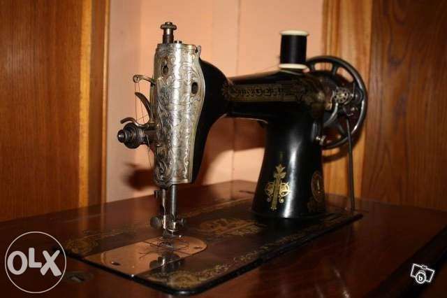 Masina de cusut singer