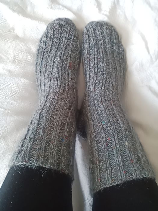 Носки лечебные колючая шерсть.