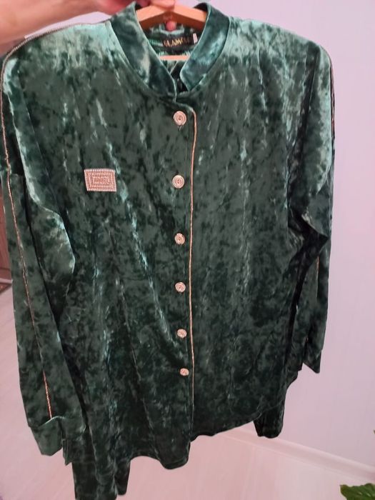 Женская одежда , костюм брючный