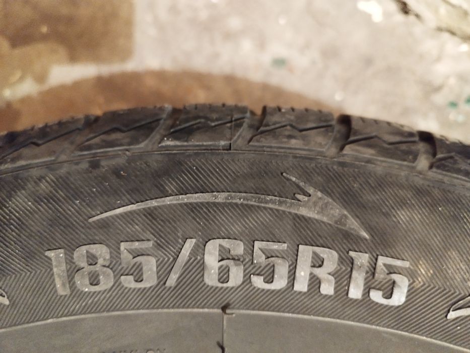 Автомобилни гуми  с джанти