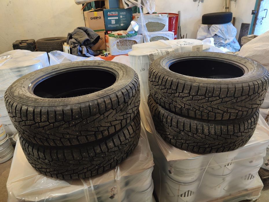 Продам шины 225/60 R18