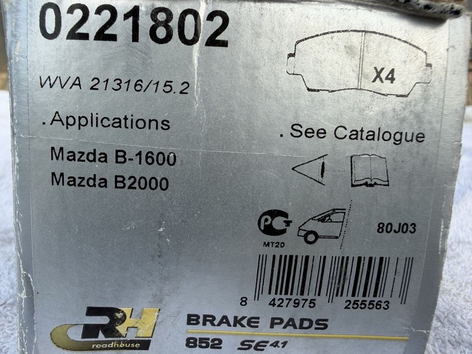 Нови предни накладки ROADHOUSE Mazda B1600 B2000 B-Series E2000 WVA 21316