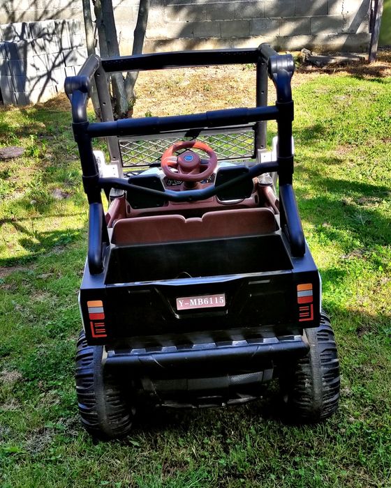 Акумулаторен джип