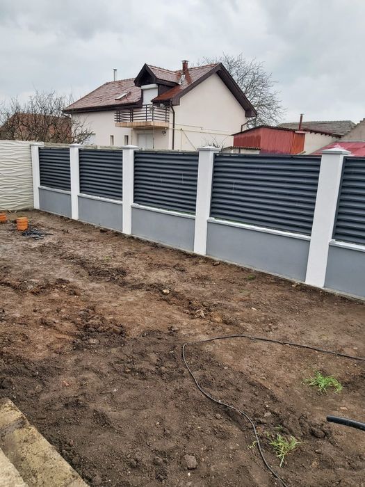 Construim garduri din panou jaluzele, sipca metalica, BCA tabla plasa