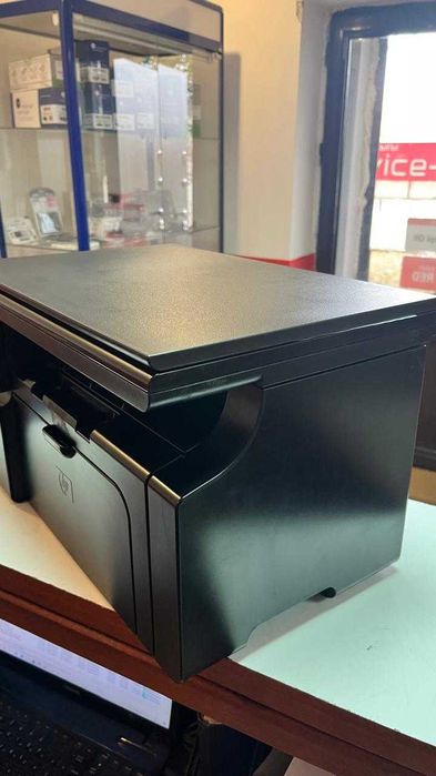 Продам МФУ HP M1132