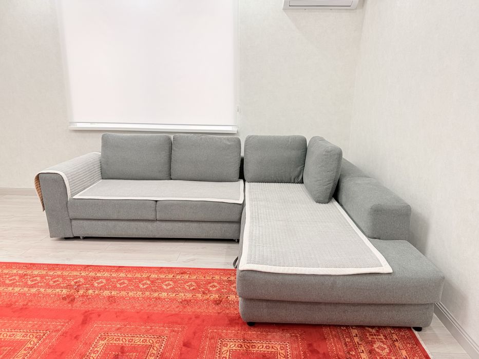 Продам диван угловой