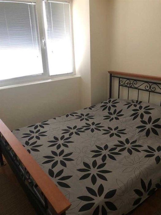 Дава се под наем Двустаен апартамент в Бургас, Братя Миладинови - 67 кв.м за 178.5 € - Снимка #2