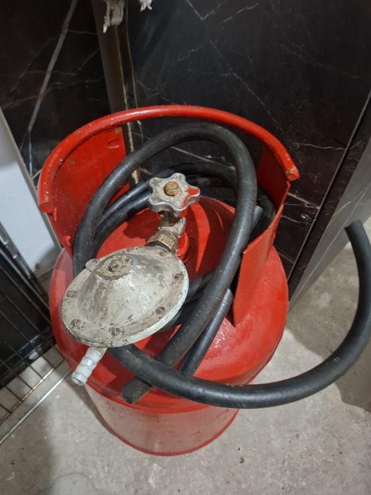 Балон маленкий резбовой винтельный