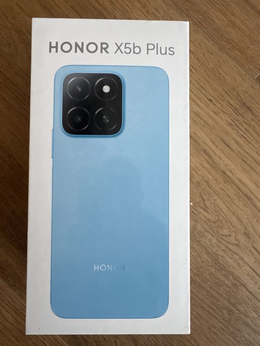 Смартфон новый HONOR